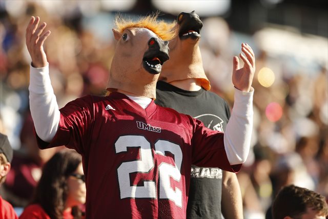 Does UMass's decision to turn down a full MAC membership make horse sense? (USATSI)