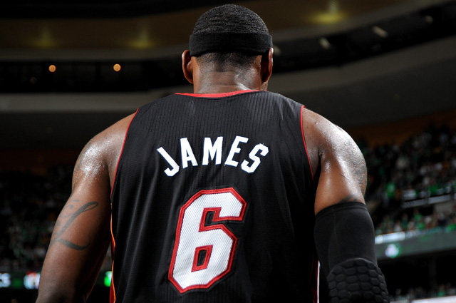 back of lebron james jersey