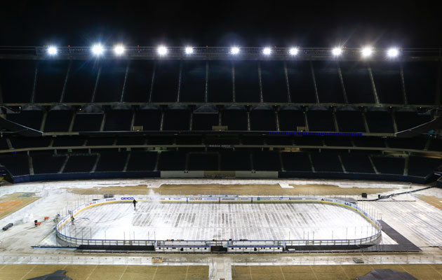 Ticket Information For Blackhawks And Penguins at Soldier Field