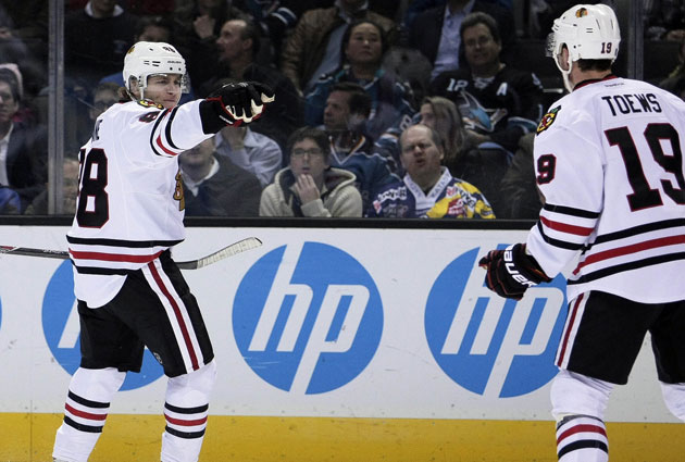 Chicago is going to reunite Jonathan Toews and Patrick Kane for Game 4. (USATSI)