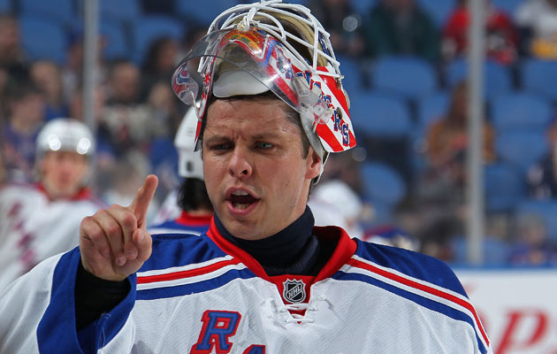 Goaltender Martin Biron announces 