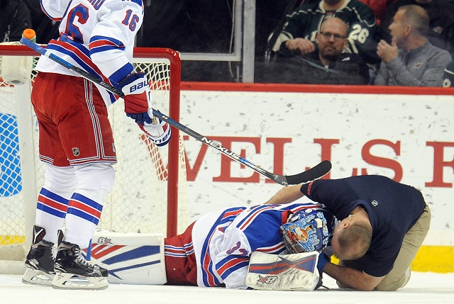Antti Raanta's injury forced the Rangers to call upon an emergency goalie. (USATSI)