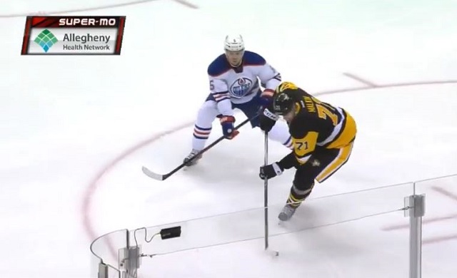 Evgeni Malkin baffled everyone on this incredible spinning goal. (ROOT Sports)
