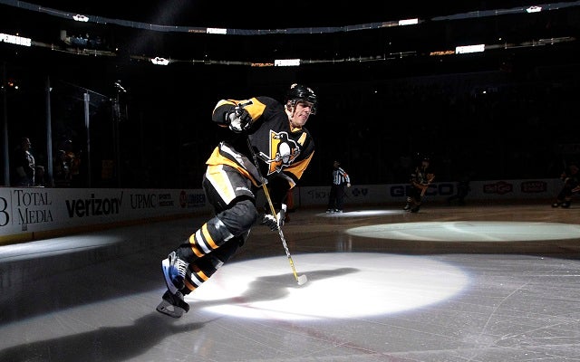 Evgeni Malkin says he is a game-time decision for Game 2. (USATSI)