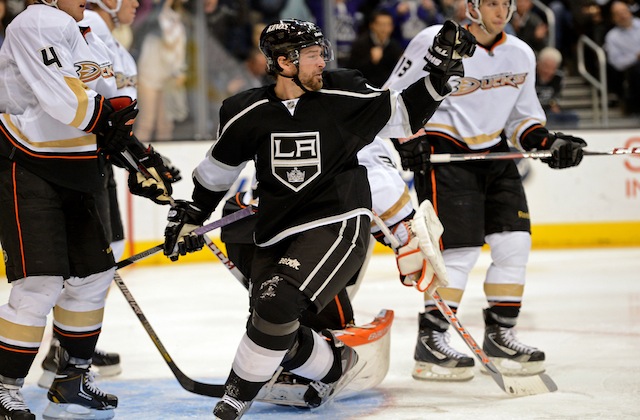 Justin Williams isn't a superstar, but he's a huge part of the Los Angeles Kings' success. (USATSI)