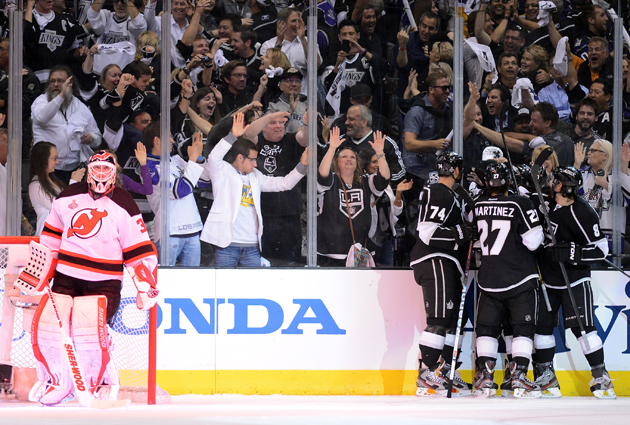 L.A. Kings win 2014 Stanley Cup - CBS News