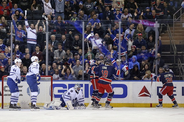 mats zuccarello hat trick