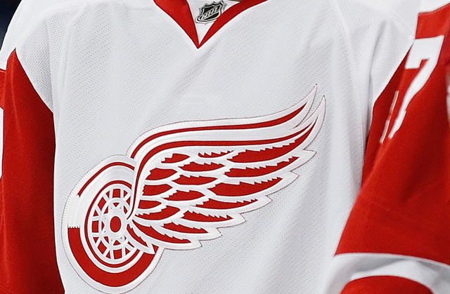 nhl jersey supplier