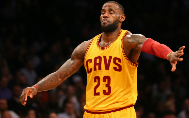 WATCH: LeBron looked pretty upset at his teammates in meltdown loss ...