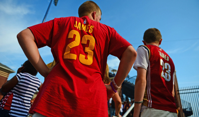 Cleveland fans will dust off their LeBron jerseys for Oct. 30.  (USATSI)