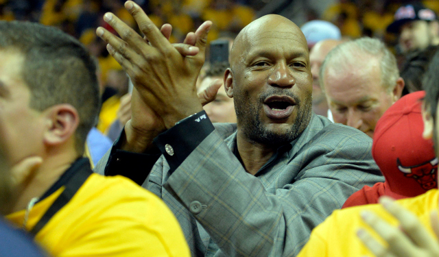 Ron Harper doesn't think the Warriors stack up to his Bulls.  (USATSI)