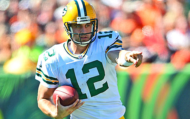 The Packers will need Aaron Rodgers to return to his old form to have a chance against Chicago. (USATSI)