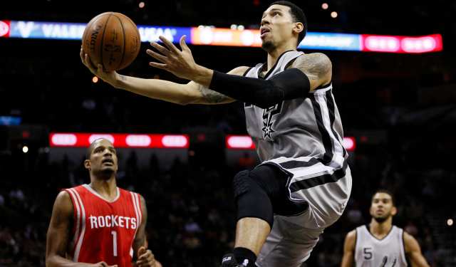 Danny Green leads the Spurs to a nice win.  (USATSI)