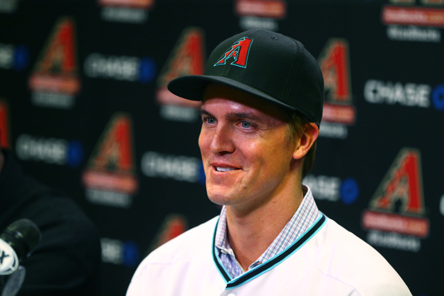 Zack Greinke signing makes Diamondbacks sneaky contender