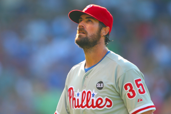 Rangers acquire Cole Hamels from Phillies