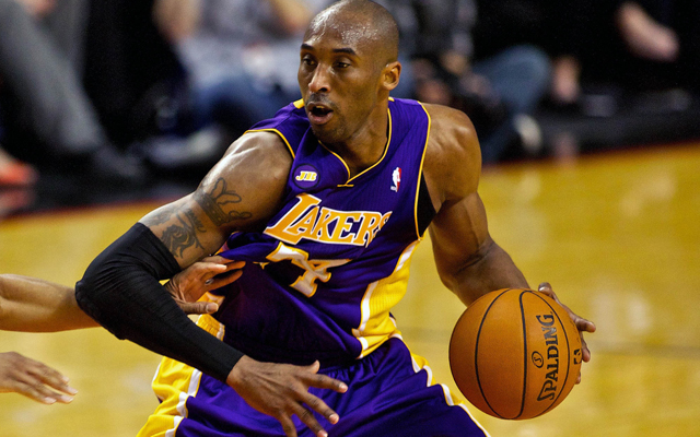 Kobe Bryant Misses Practice With Injured Left Foot - CBS Los Angeles