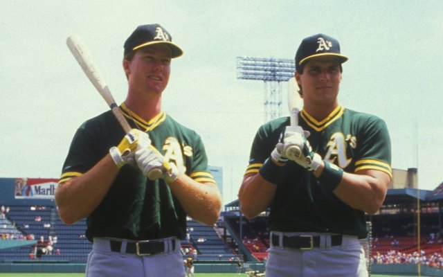 Canseco still wants to play pro baseball in 2012