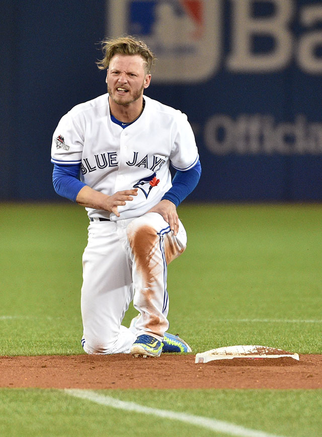 Josh Donaldson removed from ALDS Game 1 with head injury 