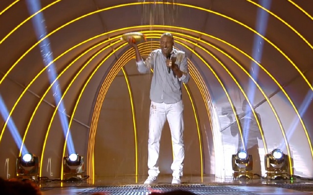 Derek Jeter Gets the Golden Slime at Kids' Choice Sports Awards