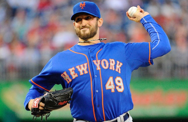 Jon Niese was forced from his Friday start because of a rapid heartbeat. (USATSI)