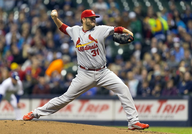 After settling in Wilsonville, relief pitcher Lance Lynn takes on World  Series 