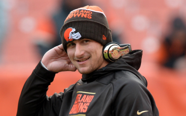 Quarterback Johnny Manziel hires Drew Rosenhaus as agent 