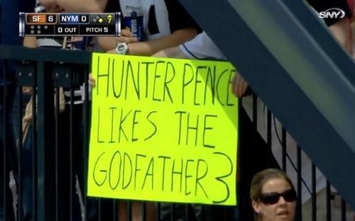 Hunter Pence Signs