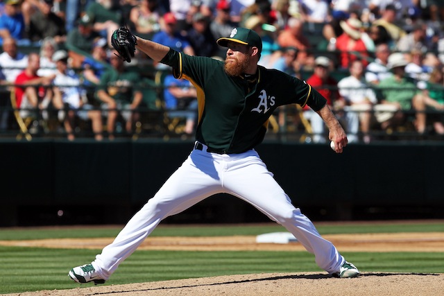 Oakland A's extension with Sean Doolittle is not that weird 