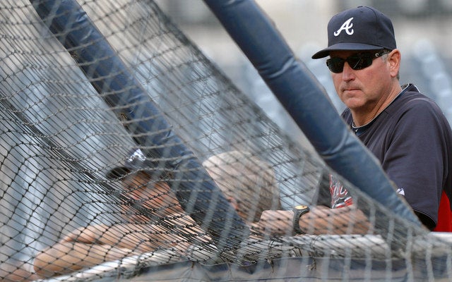 Greg Walker has resigned as hitting coach of the Braves.