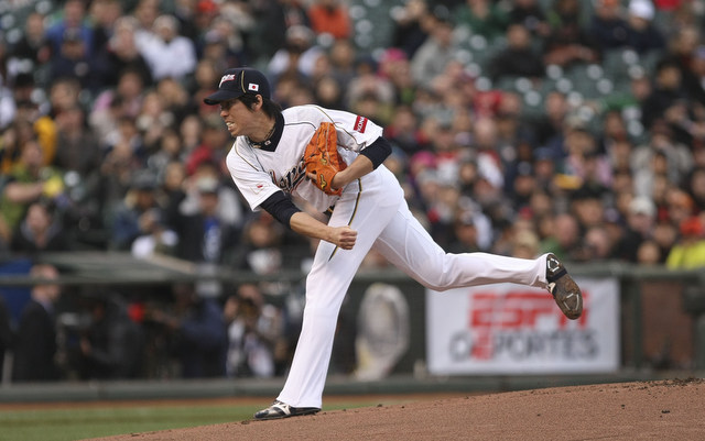 Dodgers agree to deal with Japanese pitcher Kenta Maeda 