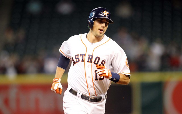 Astros get Jason Castro back from a knee injury