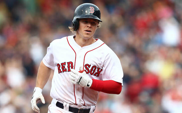 Watch Red Sox S Brock Holt Hits For The Cycle