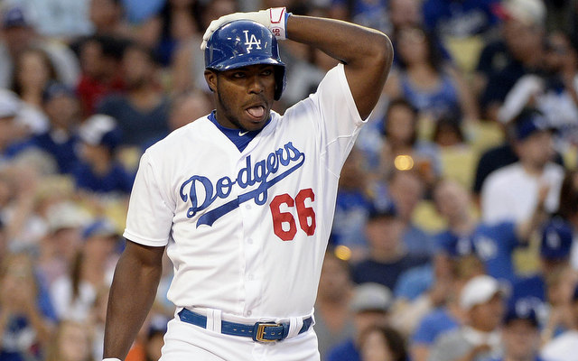 Dodgers want Yasiel Puig to shed some weight this offseason