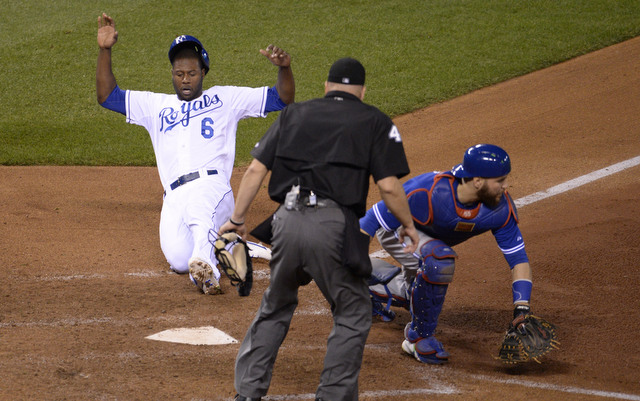 Royals win wet, wild Game 6 over Blue Jays, advance to World Series again