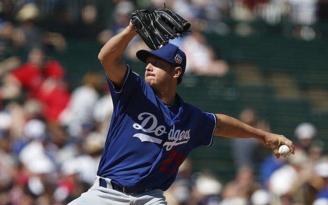 Scott Kazmir left Saturday's start with an abdominal issue.
