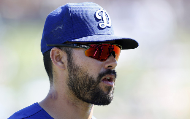 Dodgers' Andre Ethier out 10-14 weeks with broken leg