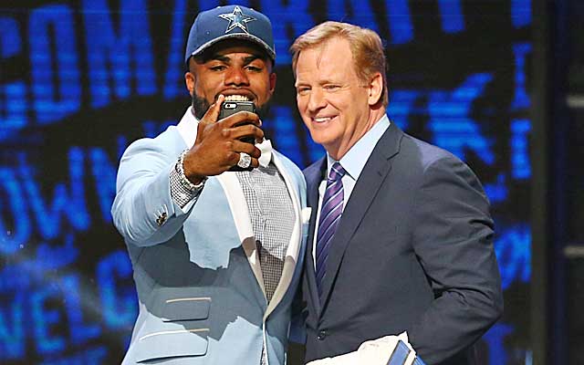 Ezekiel Elliott (left) is the new top back in Dallas. (NFL Network screen grab)