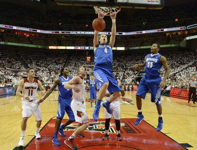 Austin Nichols played just 11 minutes against Cincinnati in the first meeting. (USATSI)