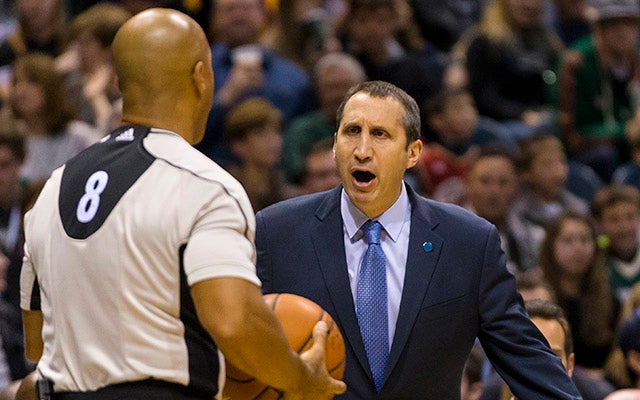 David Blatt didn't want the timeout Marc Davis called for him.  (USATSI)