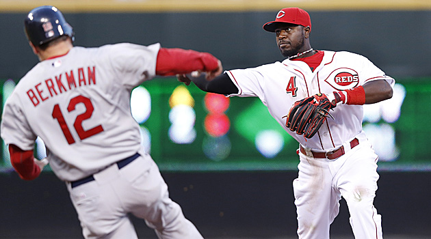 Cincinnati Reds second baseman Brandon Phillips looks for a place