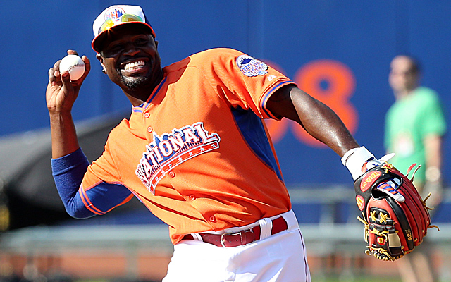 Reds Sign Brandon Phillips to Contract Extension