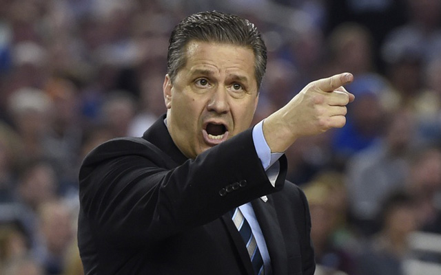 John Calipari is not biting on questions about the Lakers job. (USATSI)