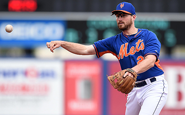 Daniel Murphy with his wife and kids