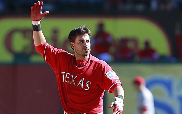 Rangers sign A.J. Pierzynski to one-year deal