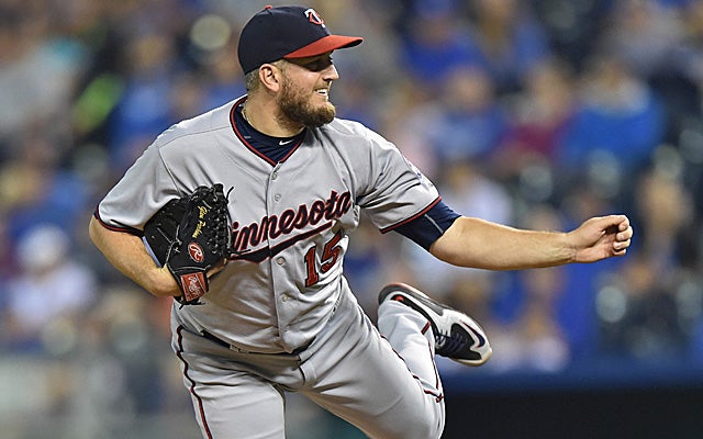 Glen Perkins hooked up the Minnesota baseball players.