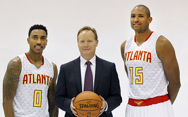 The Hawks are reportedly keeping the band together. (USATSI)
