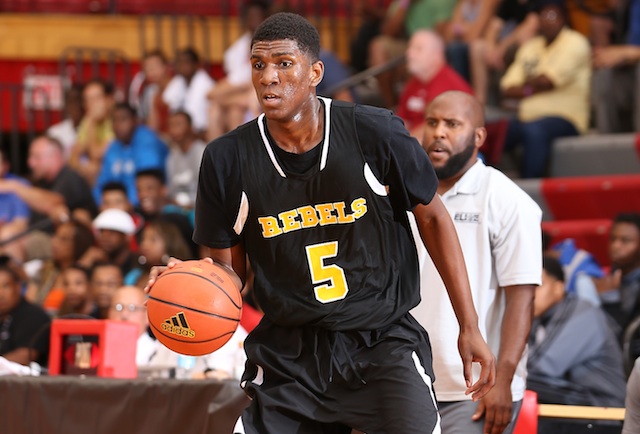 Kevon Looney's ability to score inside and outside creates matchup problems for most opponents. (Adidas)