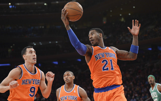 Knicks unveil orange alternate jersey