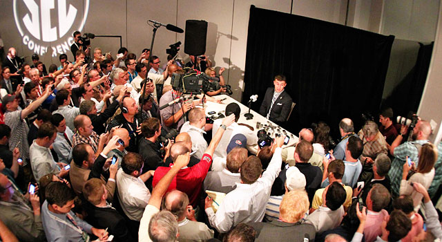 There was quite a scene when Johnny Manziel spoke at SEC Media Days. (USATSI)