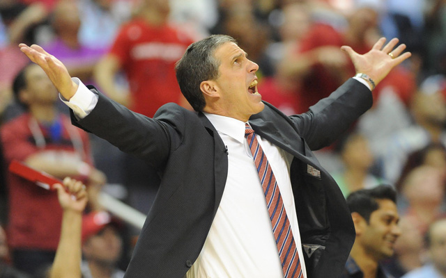 Randy Wittman beseeches the Basketball Gods for help with his precious mid-range jumpers. (USATSI)